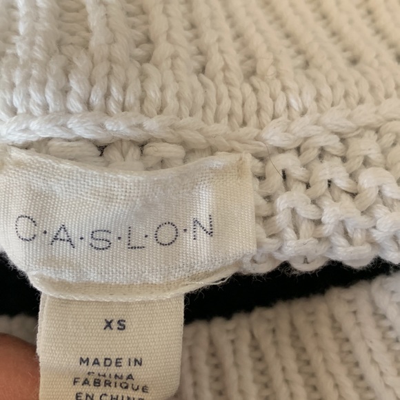 Black and white knitted sweater - Picture 5 of 5